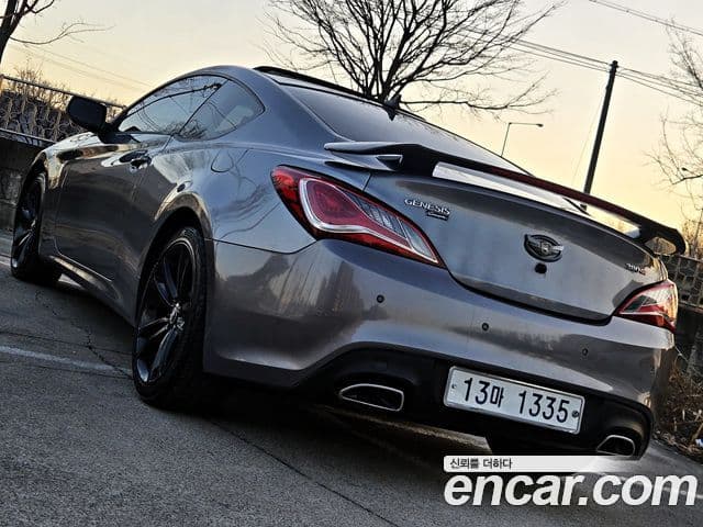 Hyundai Genesis купе 380 GT-P, 2010 13