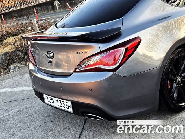 Hyundai Genesis купе 380 GT-P, 2010 20