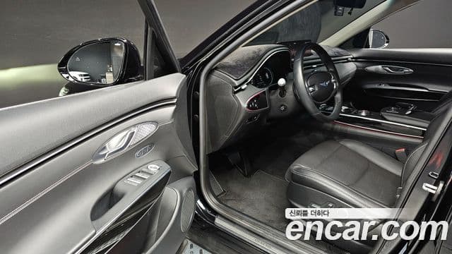 Genesis GV70, 2022 11