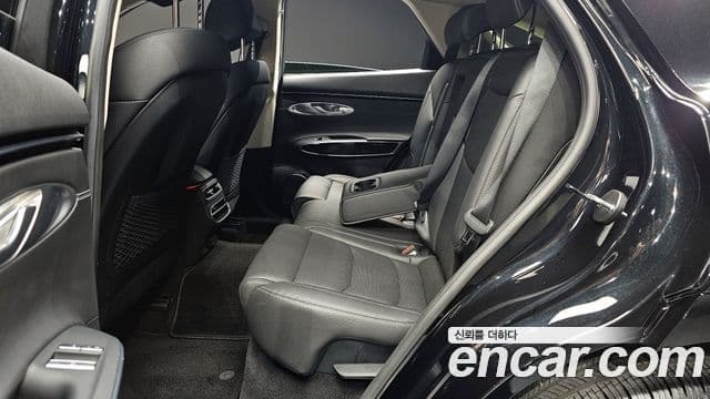 Genesis GV70, 2022 12