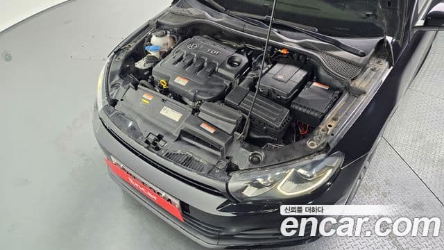 Volkswagen 시로코 2.0 TDI R-Line, 2015 6