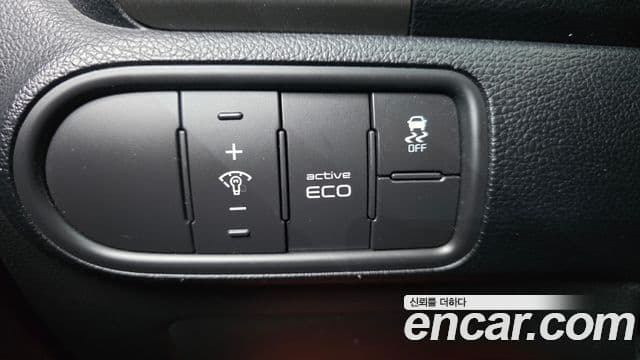 Kia K3 Deluxe, 2013 13