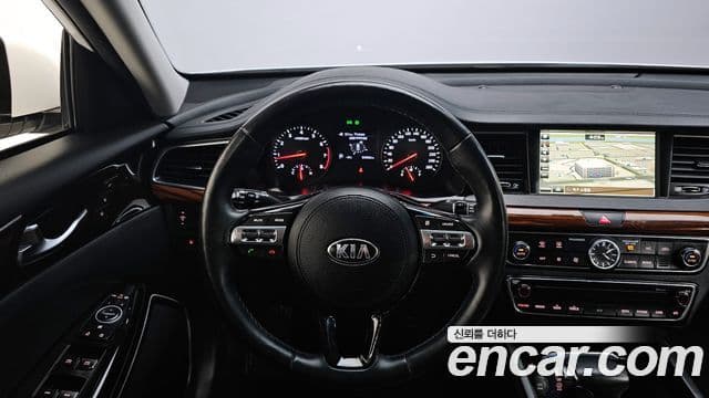 Kia All New K7 Noblesse, 2016 13