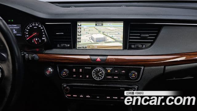 Kia All New K7 Noblesse, 2016 15