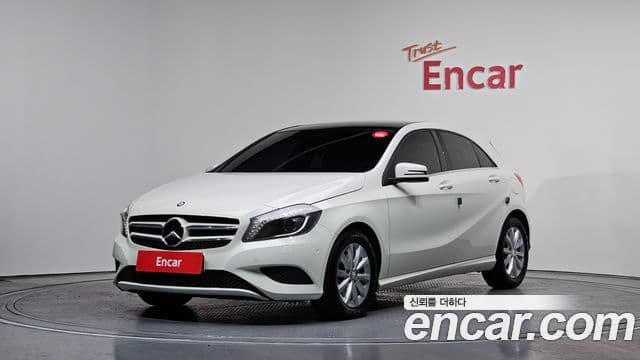 Mercedes-Benz A-класс W176 Style, 2014 1