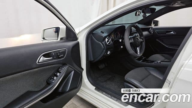 Mercedes-Benz A-класс W176 Style, 2014 10