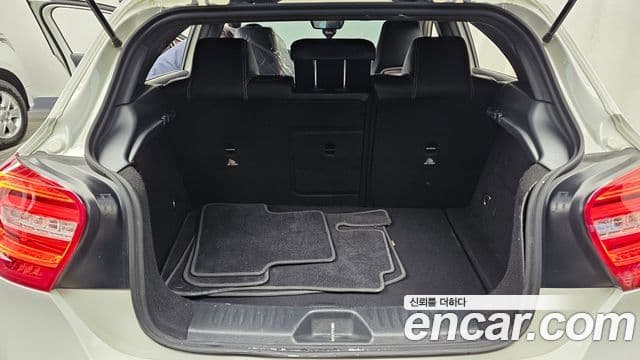 Mercedes-Benz A-класс W176 Style, 2014 20