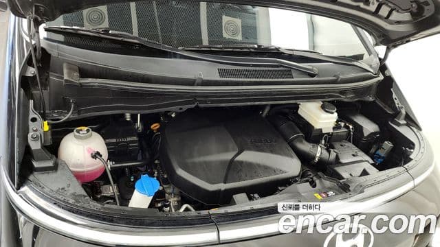 Hyundai Staria Modern, 2024 6