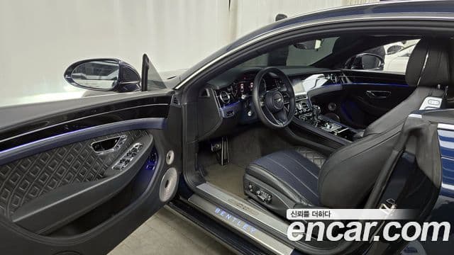 Bentley Continental GT 3세대 6.0 GT, 2019 10