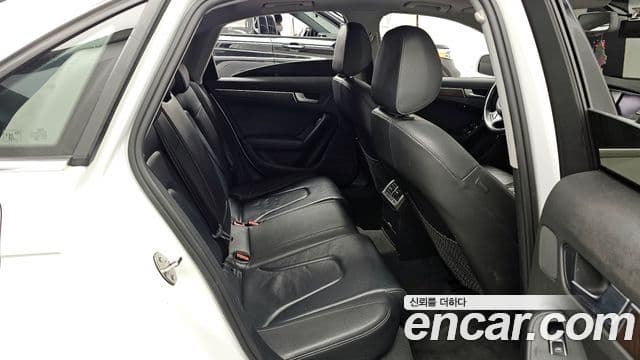 Audi New A4 B8, 2016 12