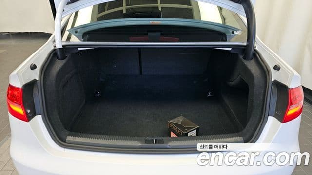 Audi New A4 B8, 2016 20