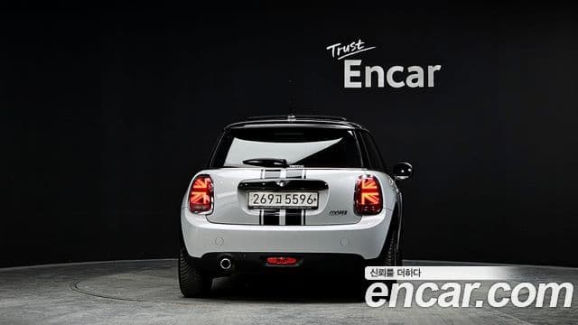 Mini Cooper 3세대, 2020 4