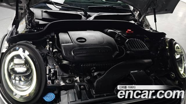 Mini Cooper 3세대, 2020 6