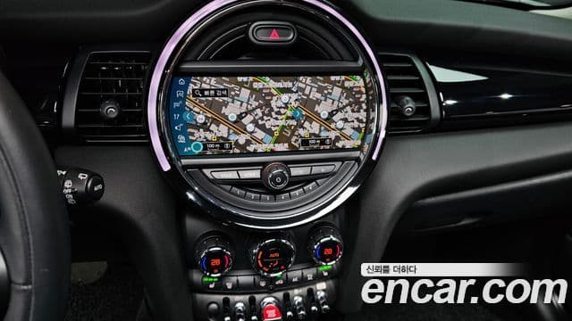 Mini Cooper 3세대, 2020 14