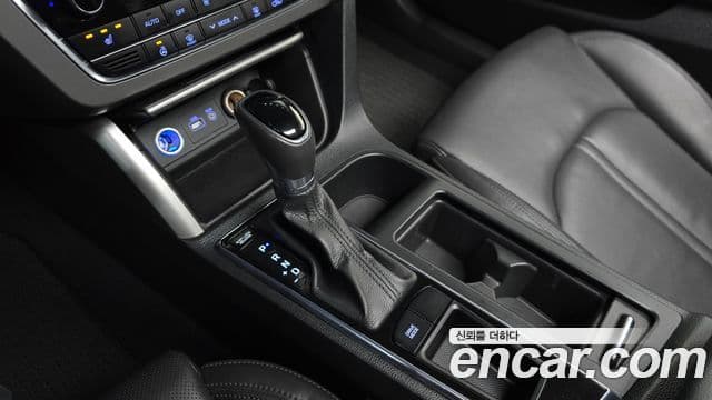 Hyundai LF Sonata 2.0 Smart, 2016 9