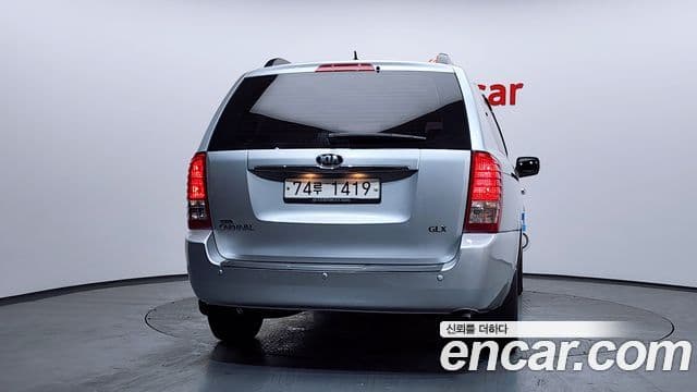 Kia Carnival R топовая версия, 2013 4
