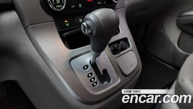 Kia Carnival R топовая версия, 2013 9