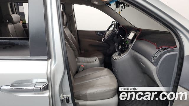 Kia Carnival R топовая версия, 2013 11