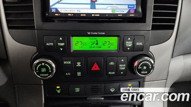 Kia Carnival R топовая версия, 2013 18