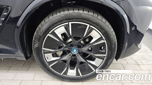 BMW iX3 M Sport, 2024 все фото