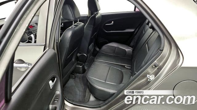 Kia The / новый New Morning Deluxe, 2016 11