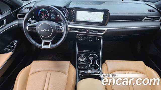 Kia K5 гибрид 3세대 Prestige, 2023 7