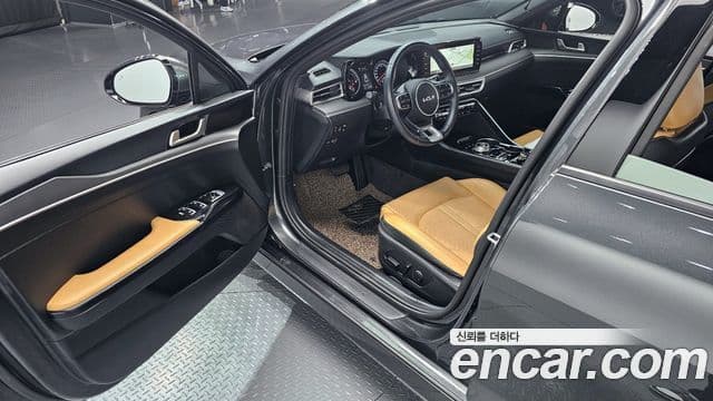 Kia K5 гибрид 3세대 Prestige, 2023 11