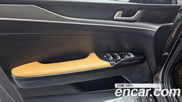 Kia K5 гибрид 3세대 Prestige, 2023 18