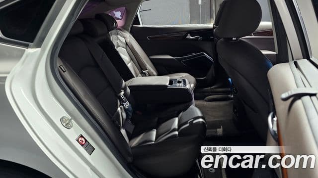 Kia All New K7 2.4 GDI Limited, 2017 12