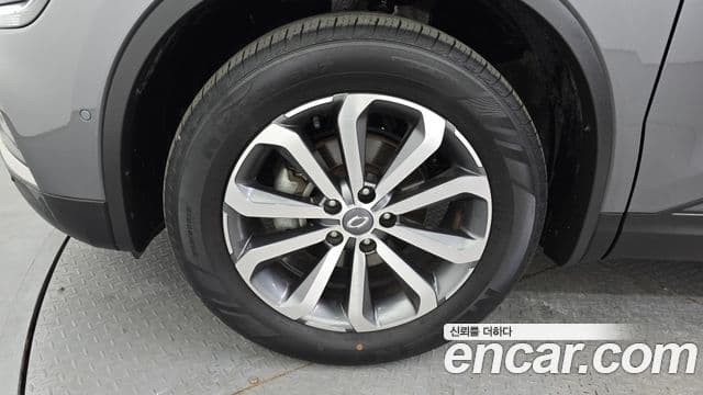 Renault Korea(Samsung) The / новый New QM6 2.0 LPe LE Signature 2WD, 2022 все фото