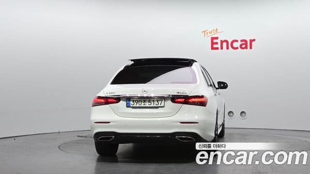 Mercedes-Benz E-класс W213 AMG Line, 2023 4