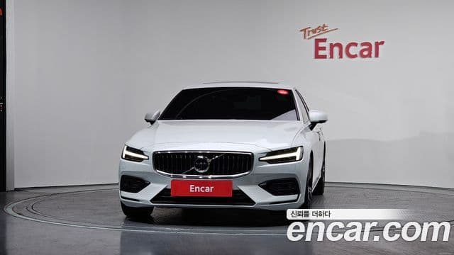 Volvo S60 3세대 T5 Inscription, 2020 3