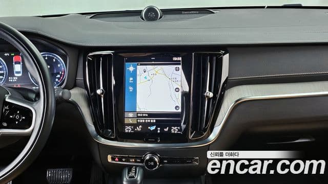 Volvo S60 3세대 T5 Inscription, 2020 14