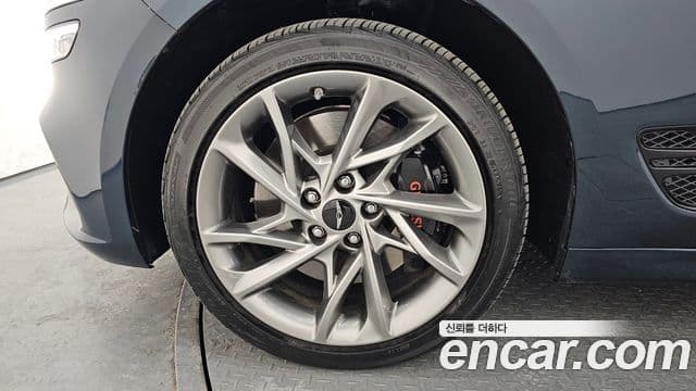 Genesis The / новый New G70 슈팅브레이크, 2024 все фото