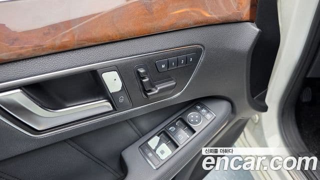 Mercedes-Benz E-класс W212 E300 Elegance, 2012 13