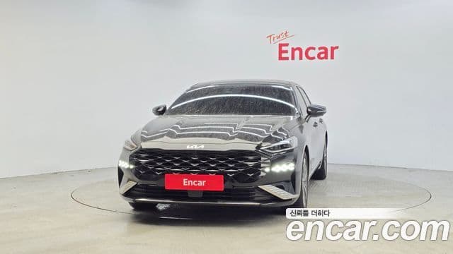 Kia K8 гибрид Signature, 2022 3