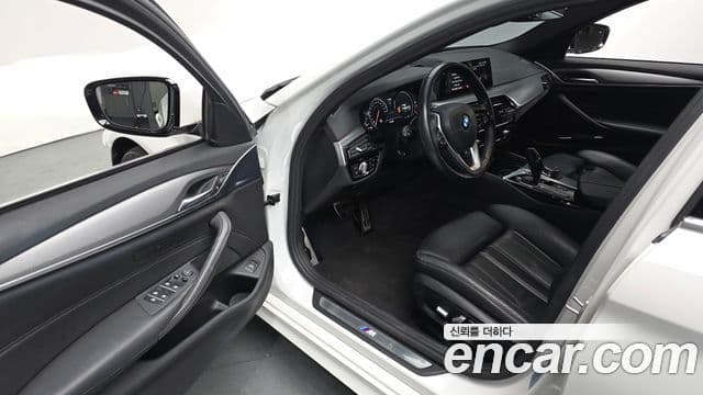 BMW 5시리즈 (G30) 520d M Sport, 2018 12