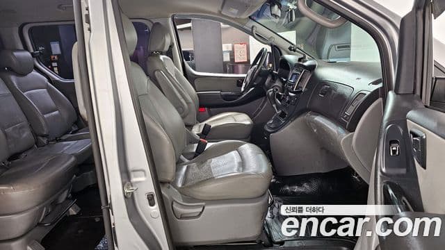 Hyundai Grand Starex Smart, 2017 10