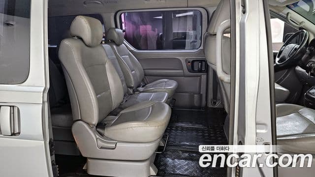 Hyundai Grand Starex Smart, 2017 12