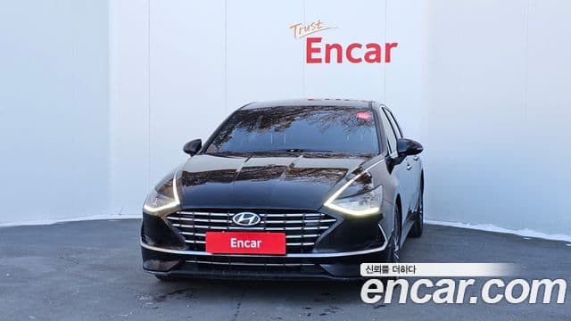 Hyundai Sonata гибрид (DN8) Family, 2021 3