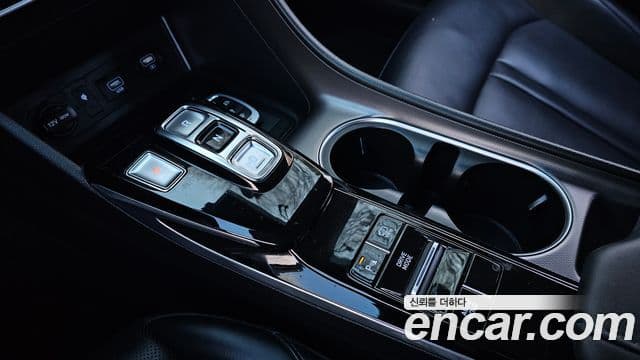 Hyundai Sonata гибрид (DN8) Family, 2021 9