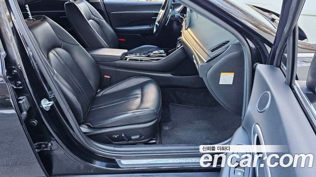 Hyundai Sonata гибрид (DN8) Family, 2021 10