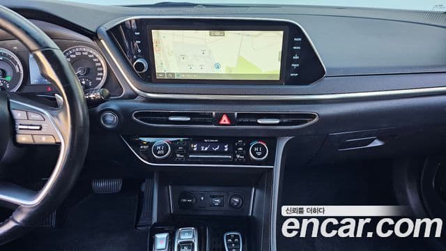 Hyundai Sonata гибрид (DN8) Family, 2021 15