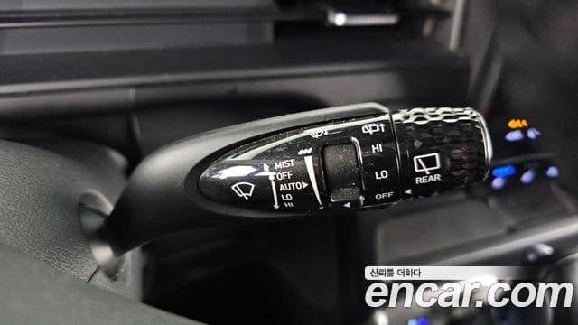 Hyundai Staria Modern, 2025 18