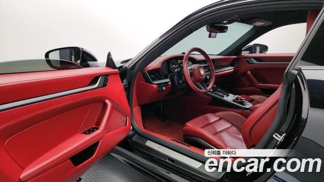 Porsche 911 (992) Carrera, 2021 10