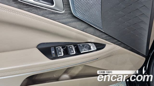 Kia K8 гибрид Noblesse, 2022 17