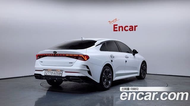 Kia K5 3세대 Signature, 2020 2