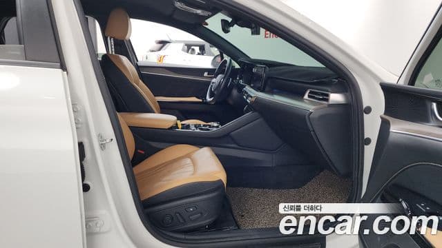 Kia K5 3세대 Signature, 2020 11