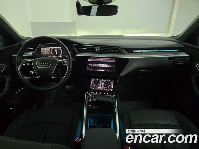 Audi Q8 e-Tron (GE), 2024 7