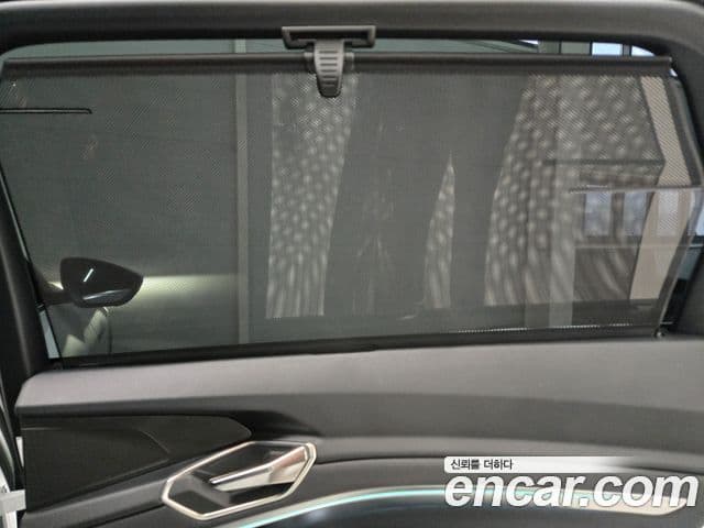 Audi Q8 e-Tron (GE), 2024 17